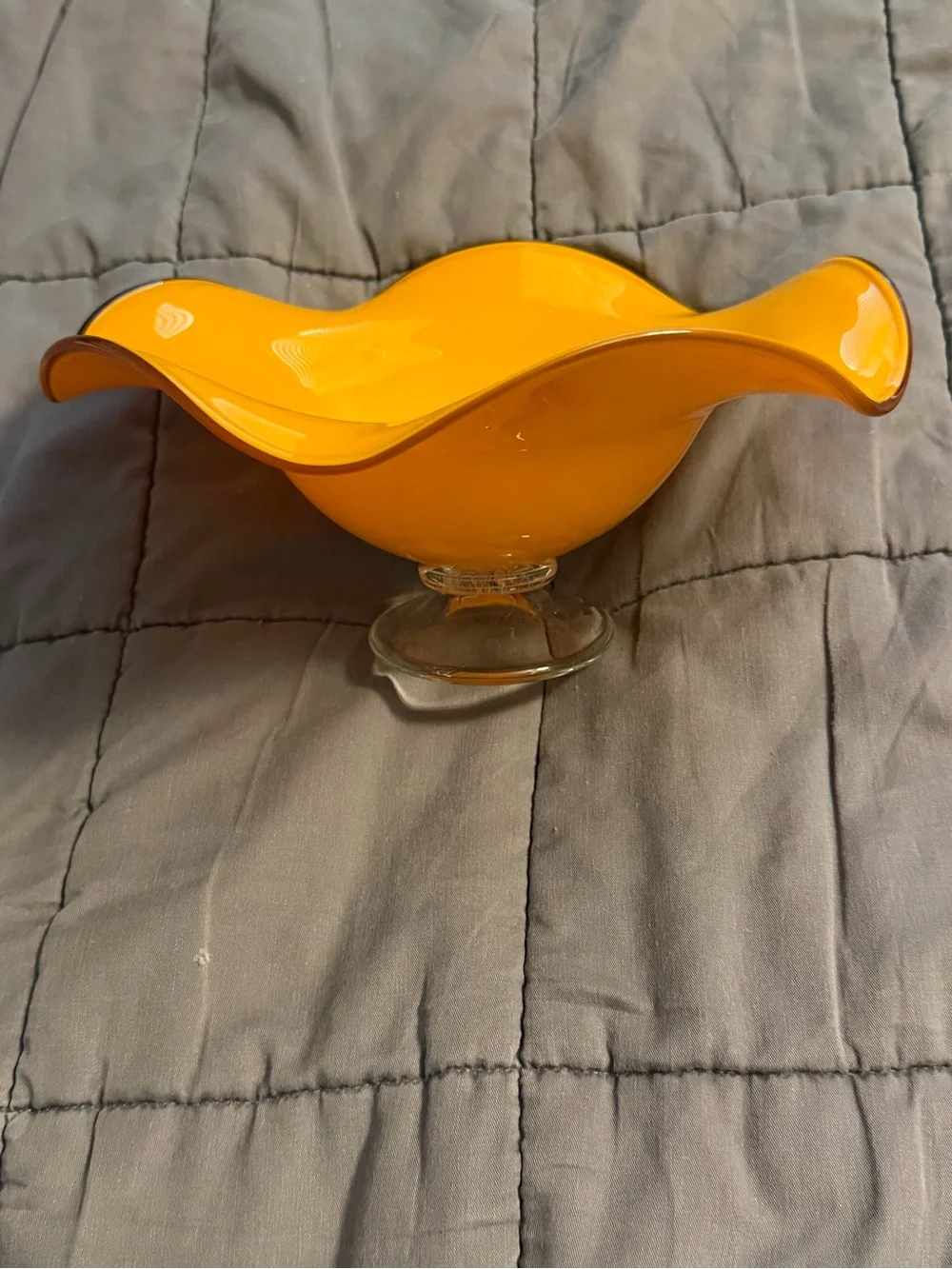 Scalloped Orange Ceramic Serving Bowl - Vibrant Table Accent